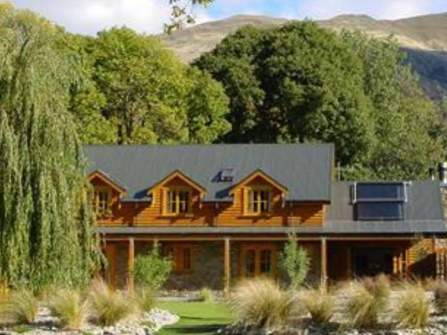 Wanaka Homestead Lodge & Cottages Zewnętrze zdjęcie